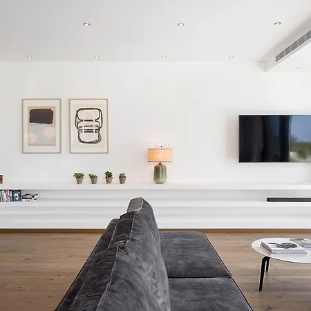 Eros Cyprus فيلة *