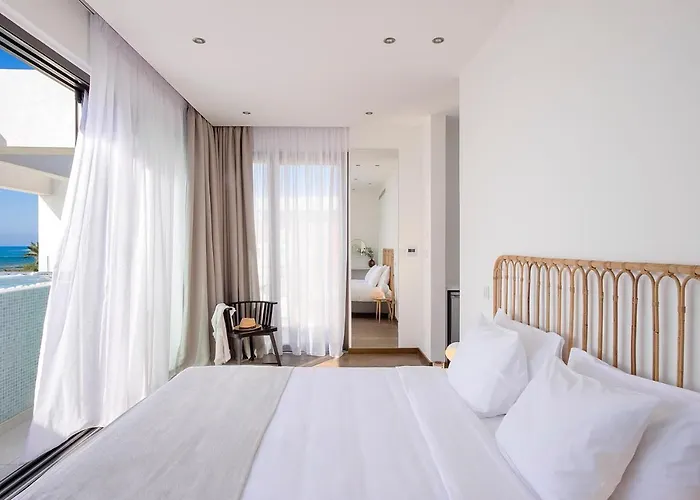 Eros Cyprus 圣纳帕